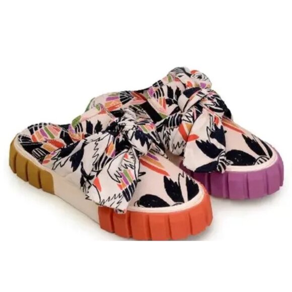 Shoes - Farm Rio Bananatic Platform Mule Sneaker Bow Tie Size 7 New In Box